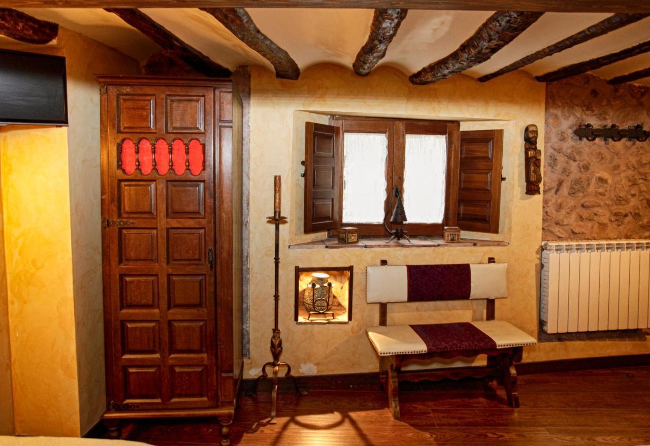 La Casa De Lucas Guest House Clavijo Bagian luar foto