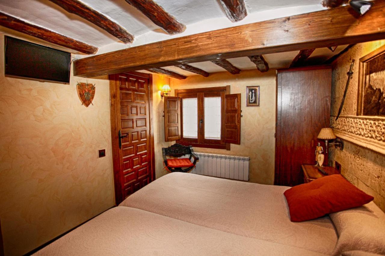 La Casa De Lucas Guest House Clavijo Bagian luar foto