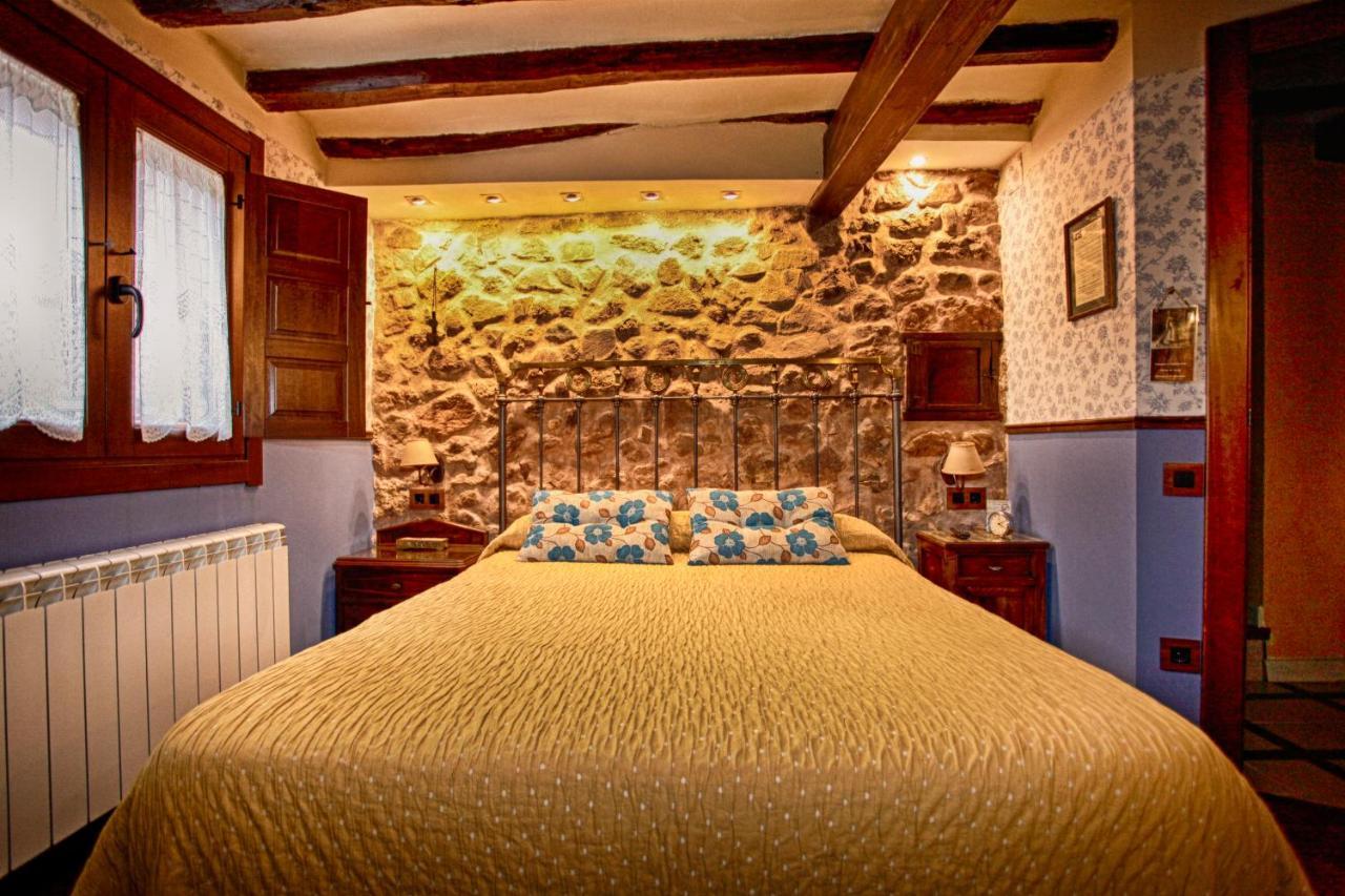 La Casa De Lucas Guest House Clavijo Bagian luar foto