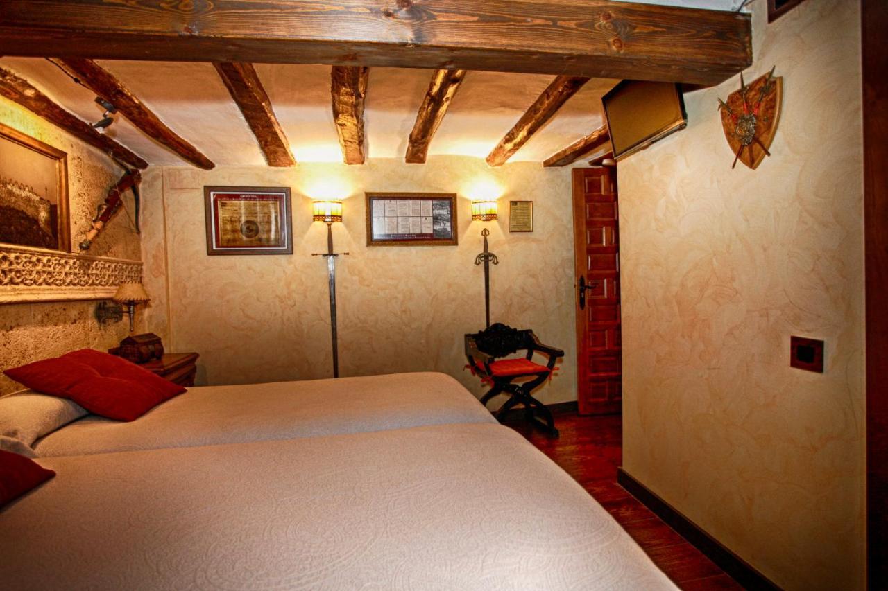 La Casa De Lucas Guest House Clavijo Bagian luar foto